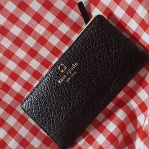 Kate Spade Textured Black Wallet